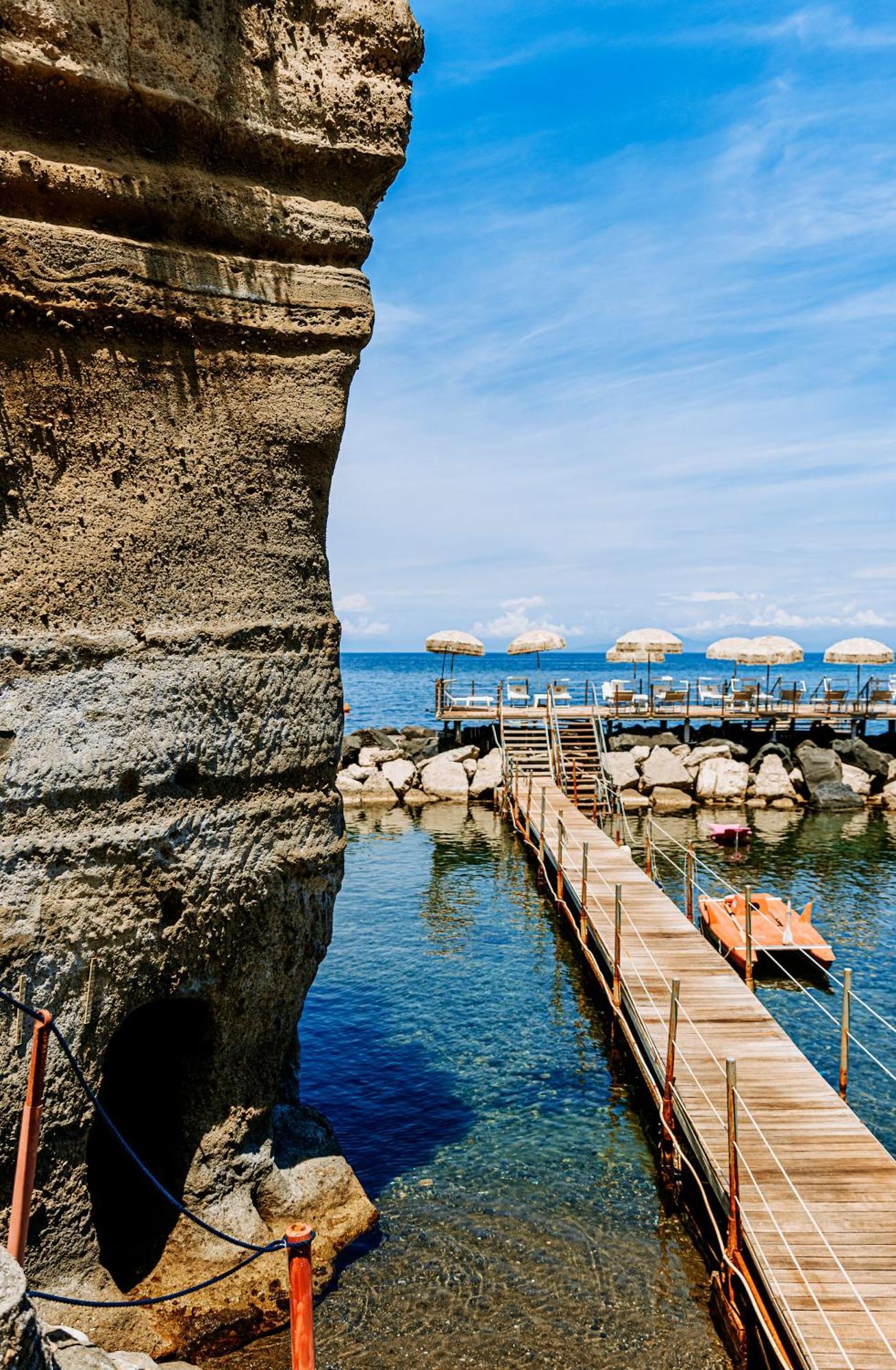 Hotel La Madonnina Casamicciola Terme Eksteriør billede